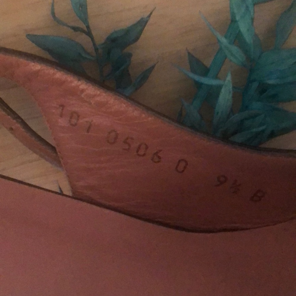 Vintage GUCCI Heels Free shipping - Picture 4 of 10